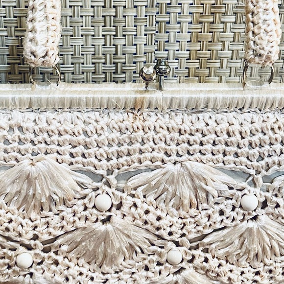 🌟2xHP🌟VTG 1960-70s Crocheted Cream Raffia Kiss Clasp Satchel Bag Jordan Marsh - Picture 3 of 12
